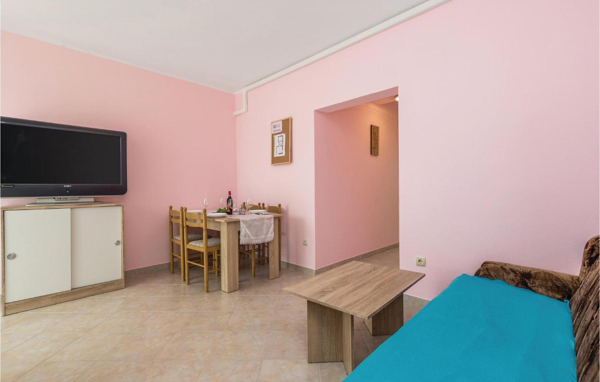 Gorgeous Apartment In Matulji With Kitchen Buitenkant foto